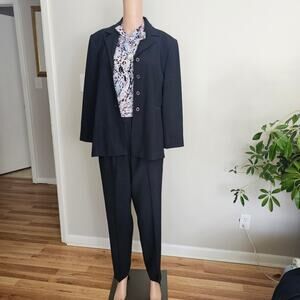 Larry Levine Petites 2pc Navy Fully Lined Professional Career Pantsuit Size 12P